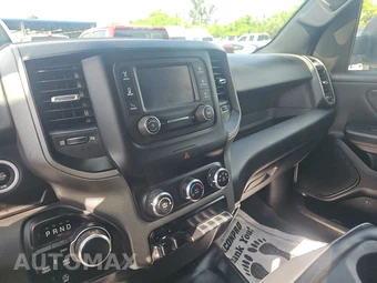 2023 Ram 1500 Tradesman Crew Cab Medium Bed - miniatura 11