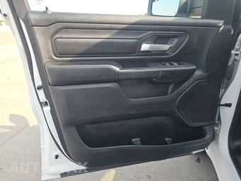 2023 Ram 1500 Tradesman Crew Cab Short Bed - miniatura 9
