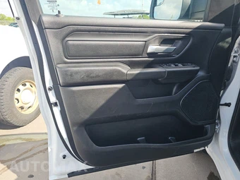 2023 Ram 1500 Tradesman Crew Cab Short Bed - miniatura 9