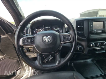 2023 Ram 1500 Tradesman Crew Cab Short Bed - miniatura 10