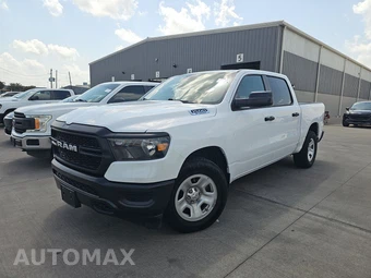 2023 Ram 1500 Tradesman Crew Cab Short Bed - samochód z USA z aukcji Manheim, oferta Kup Teraz w AUTOMAX