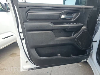2023 Ram 1500 Tradesman Crew Cab Short Bed - miniatura 9