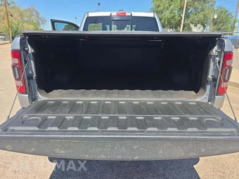 2023 Ram 1500 Tradesman Extended Cab Medium Bed - miniatura 11