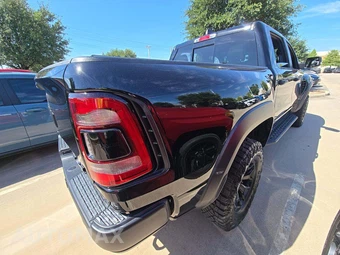 2023 Ram 1500 TRX Crew Cab Short Bed – miniatura 3