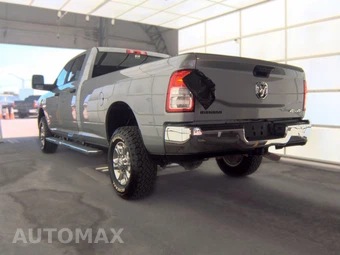 2023 Ram 2500 Big Horn Crew Cab Long Bed - miniatura 6