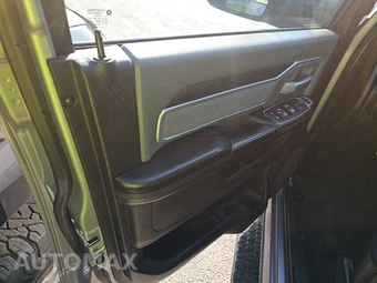 2023 Ram 2500 Big Horn Crew Cab Long Bed - miniatura 15