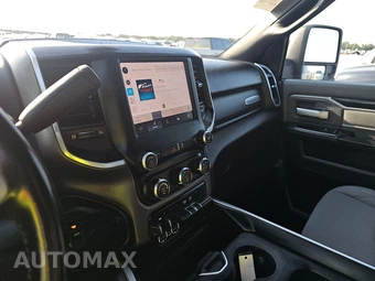 2023 Ram 2500 Big Horn Crew Cab Long Bed - miniatura 17