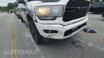 2023 Ram 2500 Big Horn Crew Cab Medium Bed - miniatura 32