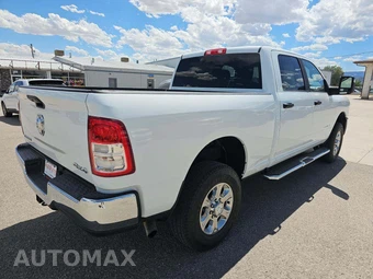 2023 Ram 2500 Big Horn Crew Cab Medium Bed - miniatura 3