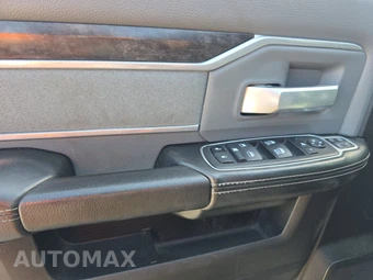 2023 Ram 2500 Big Horn Crew Cab Medium Bed – miniatura 9