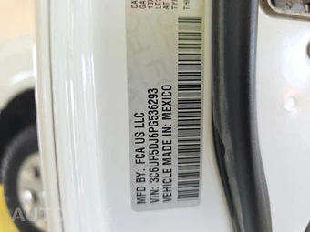 2023 Ram 2500 Big Horn Crew Cab Medium Bed - miniatura 11