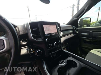 2023 Ram 2500 Big Horn Crew Cab Medium Bed - miniatura 10