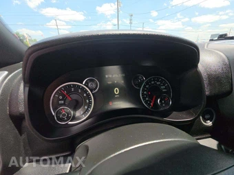 2023 Ram 2500 Big Horn Crew Cab Medium Bed - miniatura 9