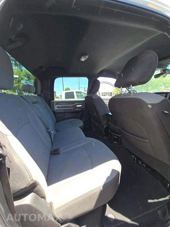 2023 Ram 2500 Big Horn Crew Cab Medium Bed - miniatura 16