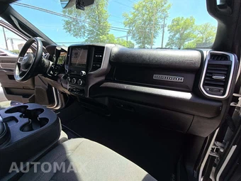 2023 Ram 2500 Big Horn Crew Cab Medium Bed - miniatura 19