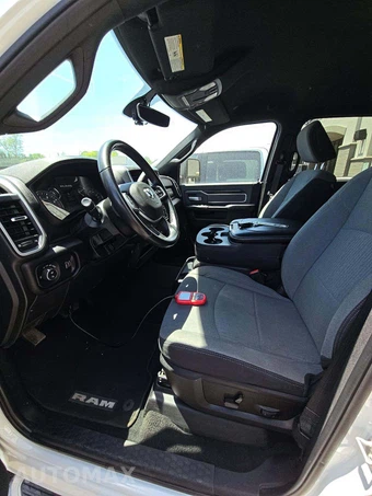 2023 Ram 2500 Big Horn Crew Cab Medium Bed - miniatura 6