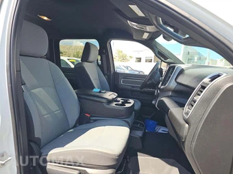 2023 Ram 2500 Big Horn Crew Cab Medium Bed – miniatura 18