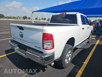 2023 Ram 2500 Big Horn Crew Cab Medium Bed - miniatura 4