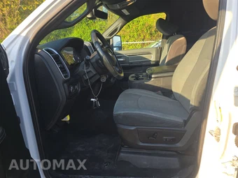 2023 Ram 2500 Big Horn Crew Cab Medium Bed - miniatura 7