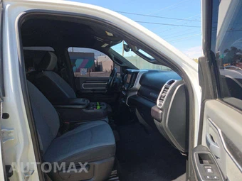 2023 Ram 2500 Big Horn Crew Cab Medium Bed - miniatura 15