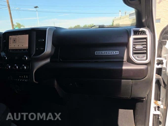 2023 Ram 2500 Big Horn Crew Cab Medium Bed - miniatura 16