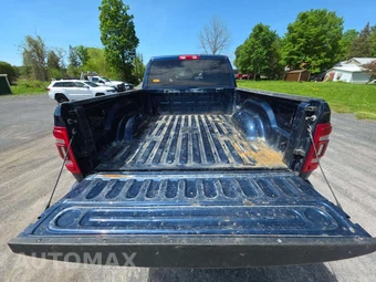 2023 Ram 2500 Laramie Crew Cab Medium Bed - miniatura 11