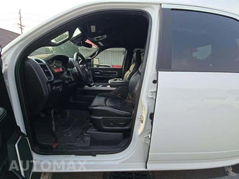 2023 Ram 2500 Laramie Crew Cab Medium Bed – miniatura 6