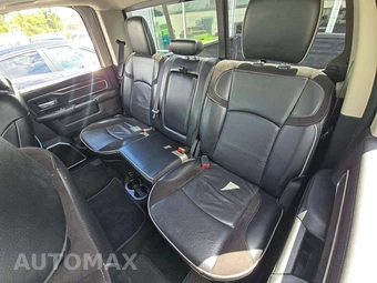 2023 Ram 2500 Laramie Crew Cab Medium Bed - miniatura 13