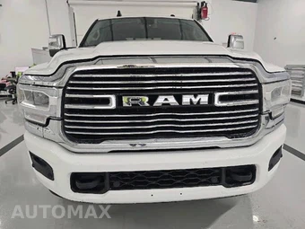2023 Ram 2500 Laramie Crew Cab Medium Bed - miniatura 9