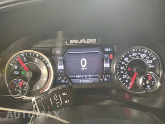 2023 Ram 2500 Laramie Crew Cab Medium Bed - miniatura 11