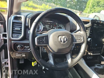 2023 Ram 2500 Laramie Crew Cab Medium Bed - miniatura 16