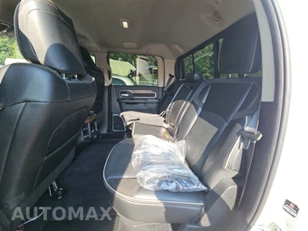 2023 Ram 2500 Laramie Crew Cab Medium Bed - miniatura 19