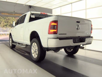 2023 Ram 2500 Laramie Crew Cab Medium Bed - miniatura 8