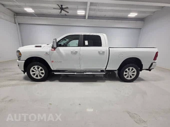 2023 Ram 2500 Laramie Crew Cab Medium Bed - miniatura 4