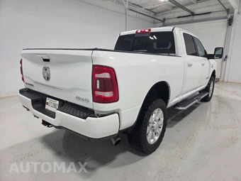 2023 Ram 2500 Laramie Crew Cab Medium Bed - miniatura 8