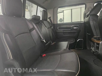 2023 Ram 2500 Laramie Crew Cab Medium Bed - miniatura 15