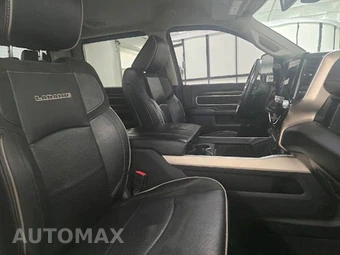 2023 Ram 2500 Laramie Crew Cab Medium Bed - miniatura 16