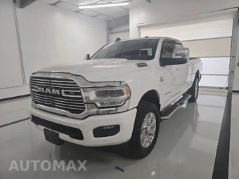 2023 Ram 2500 Laramie Crew Cab Medium Bed - miniatura 3