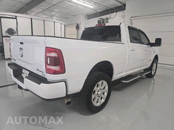 2023 Ram 2500 Laramie Crew Cab Medium Bed - miniatura 8