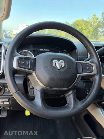 2023 Ram 2500 Laramie Crew Cab Medium Bed - miniatura 13