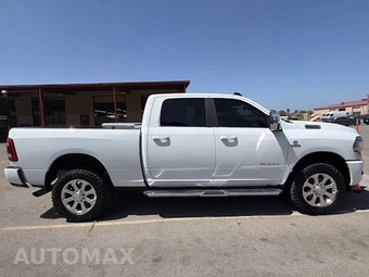 2023 Ram 2500 Laramie Crew Cab Medium Bed - miniatura 7