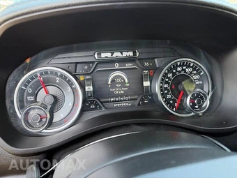 2023 Ram 2500 Laramie Crew Cab Medium Bed - miniatura 12