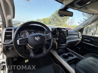 2023 Ram 2500 Laramie Crew Cab Medium Bed - miniatura 13