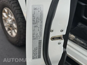 2023 Ram 2500 Laramie Crew Cab Medium Bed - miniatura 14