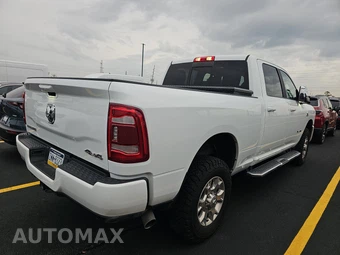 2023 Ram 2500 Laramie Crew Cab Medium Bed - miniatura 4