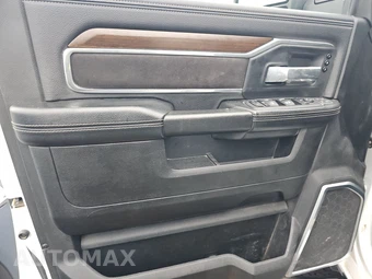 2023 Ram 2500 Laramie Crew Cab Medium Bed - miniatura 9