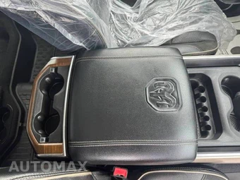 2023 Ram 2500 Laramie Crew Cab Medium Bed - miniatura 15
