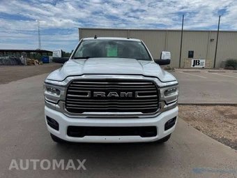 2023 Ram 2500 Laramie Crew Cab Medium Bed - miniatura 2