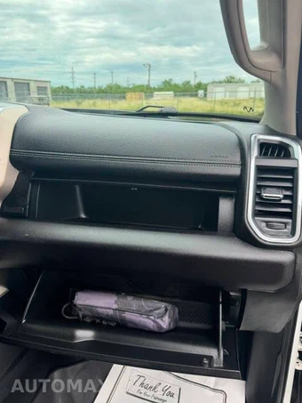 2023 Ram 2500 Laramie Crew Cab Medium Bed - miniatura 36