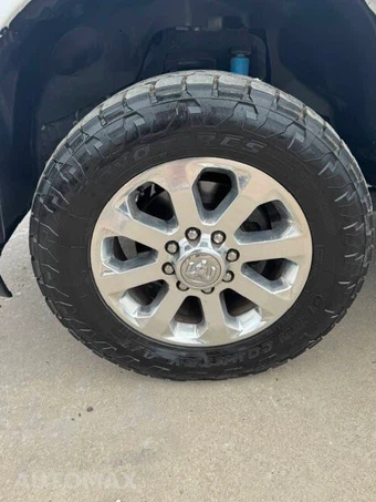 2023 Ram 2500 Laramie Crew Cab Medium Bed - miniatura 44